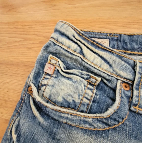 Big Star Casey Crop Jeans Size 28 Made in USA - Picture 3 of 14